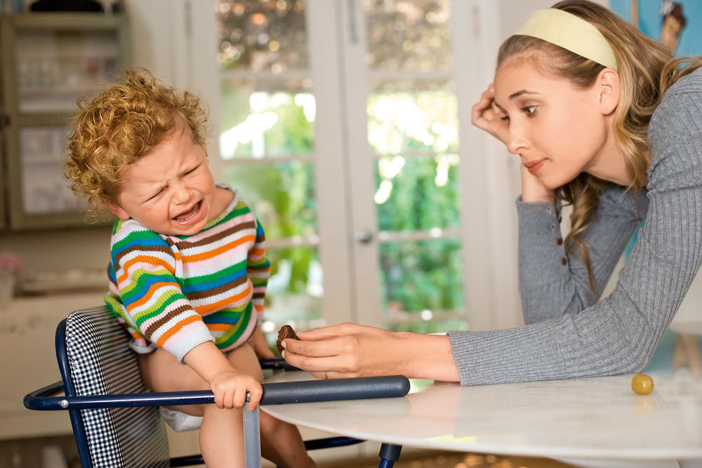 Необщительный ребенок: как ему помочь? 25 советов. отношения со сверстниками от 3 до 7