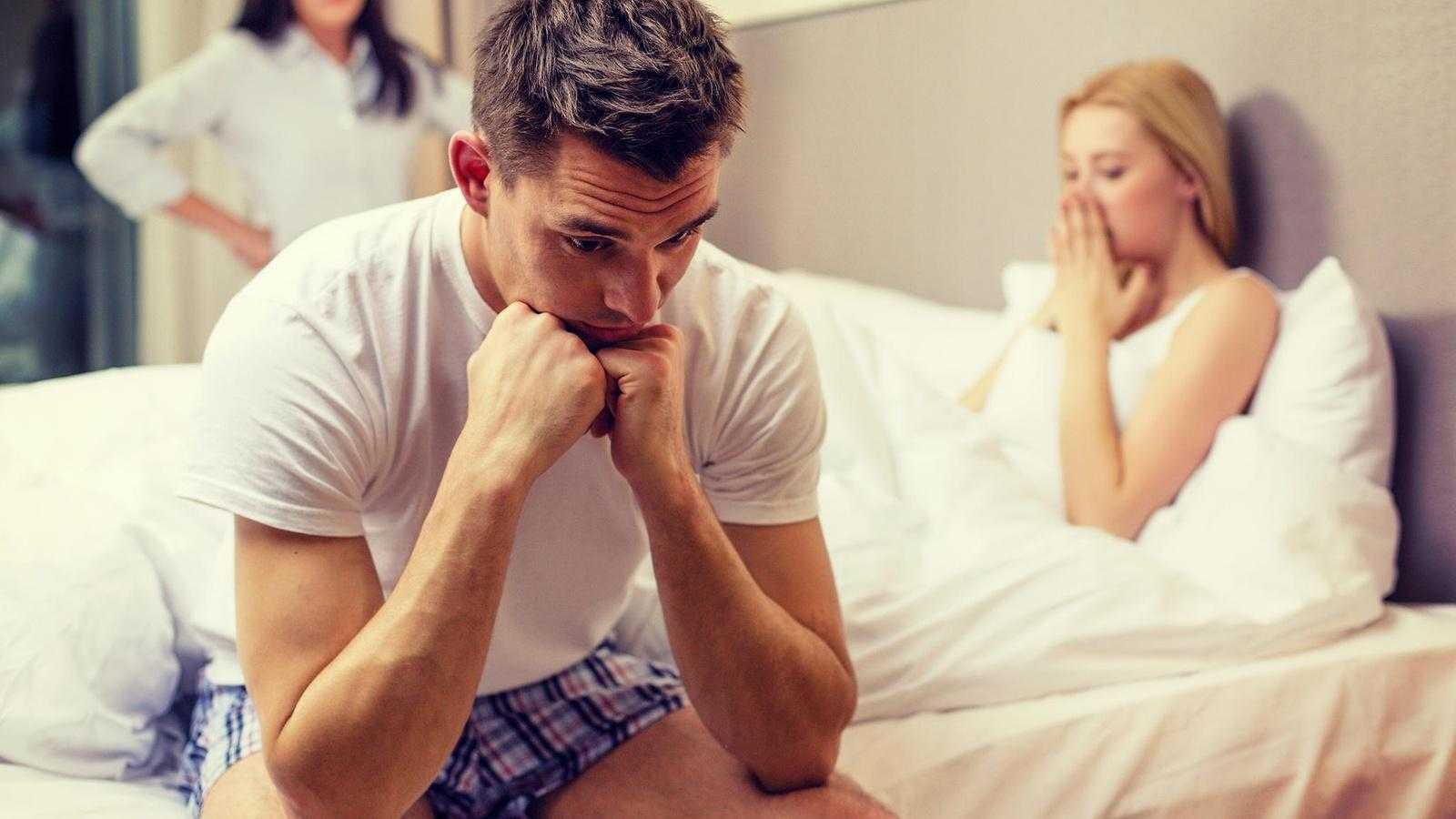 Как мужчины переживают разрыв отношений, что они чувствуют