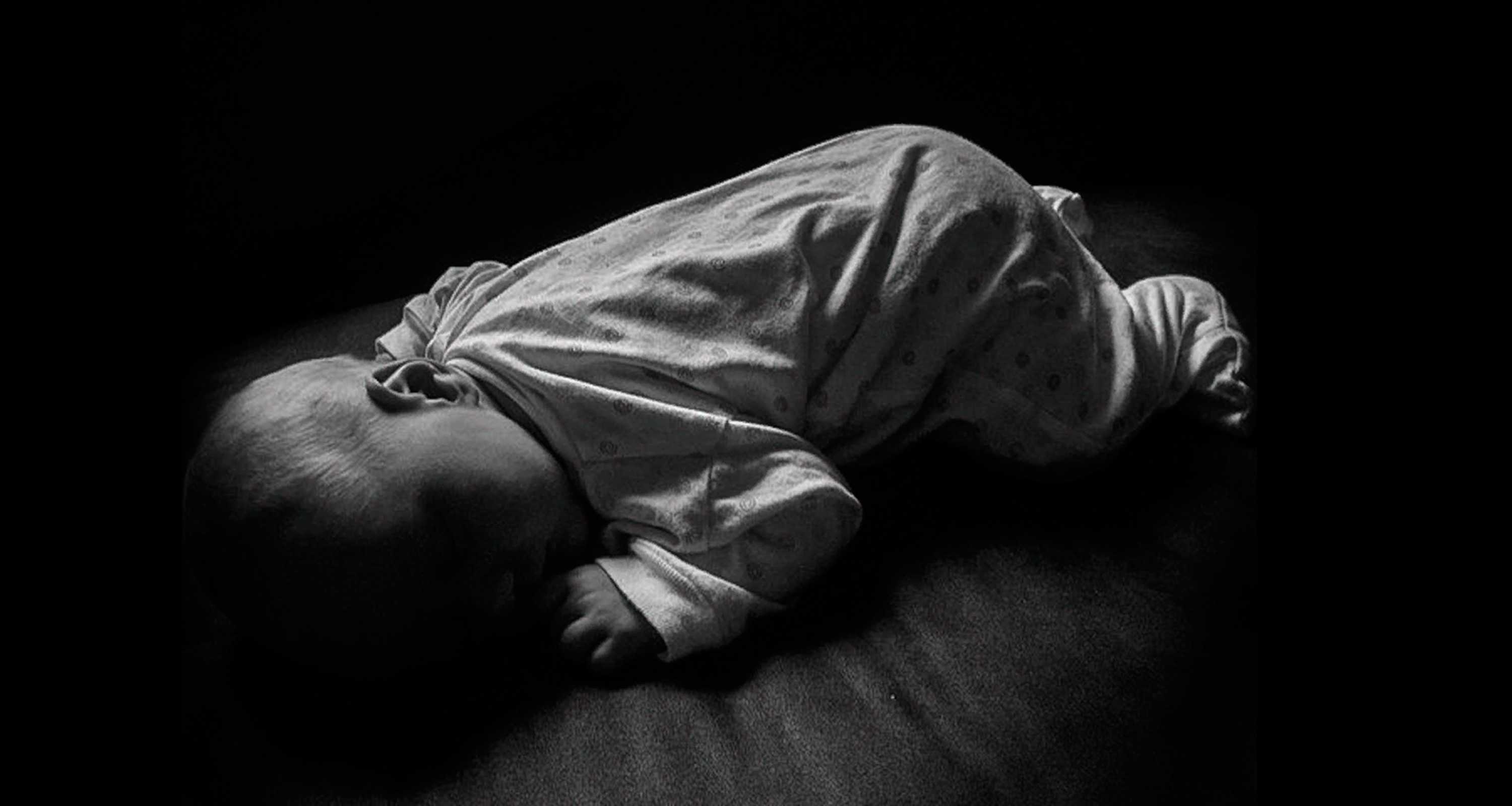 Как пережить смерть ребенка: стадии горя, советы психолога