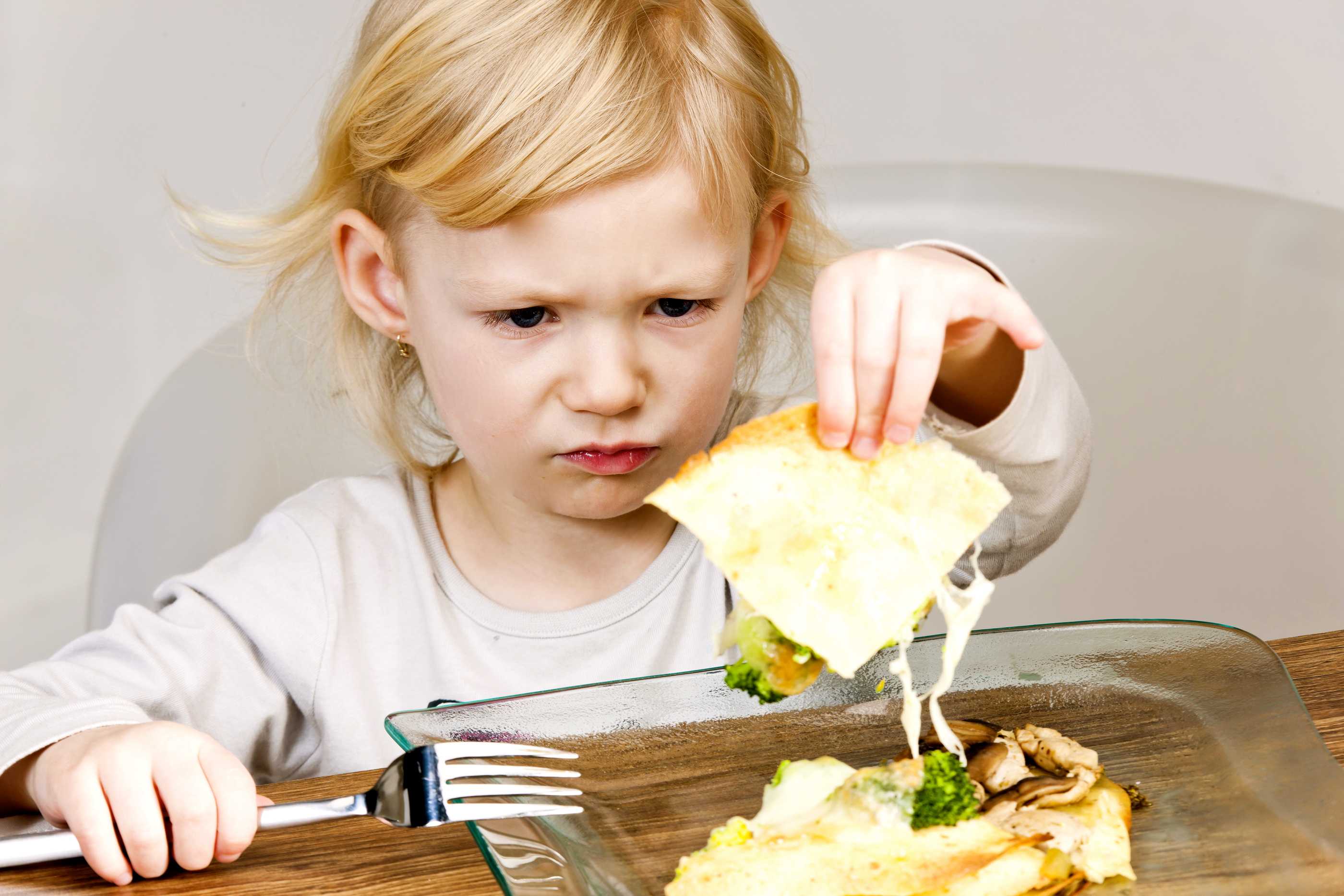 Плохой аппетит у ребенка. как накормить того, кто не хочет есть? ребенок ничего не ест