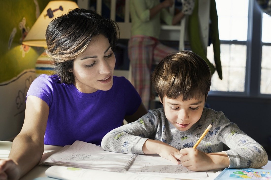 Как‌ ‌правильно‌ ‌делать‌ ‌уроки:‌ ‌9‌ ‌правил,‌ ‌которые‌ ‌ сберегут‌ ‌нервы‌ ‌детей‌ ‌и‌ ‌родителей‌
