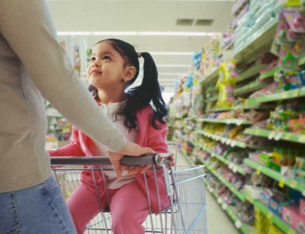 Как ходить с ребенком по магазинам без слез и истерик (часть 1) | контент-платформа pandia.ru
