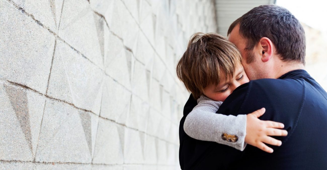 Необщительный ребенок: как ему помочь? 25 советов
