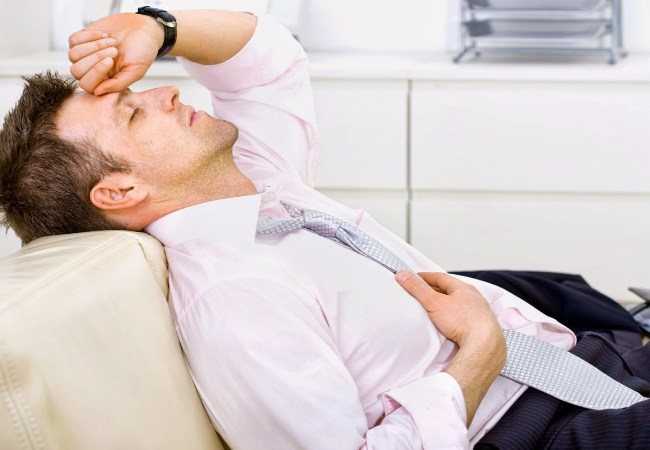Хроническая усталость у мужчин и женщин: симптомы, лечение