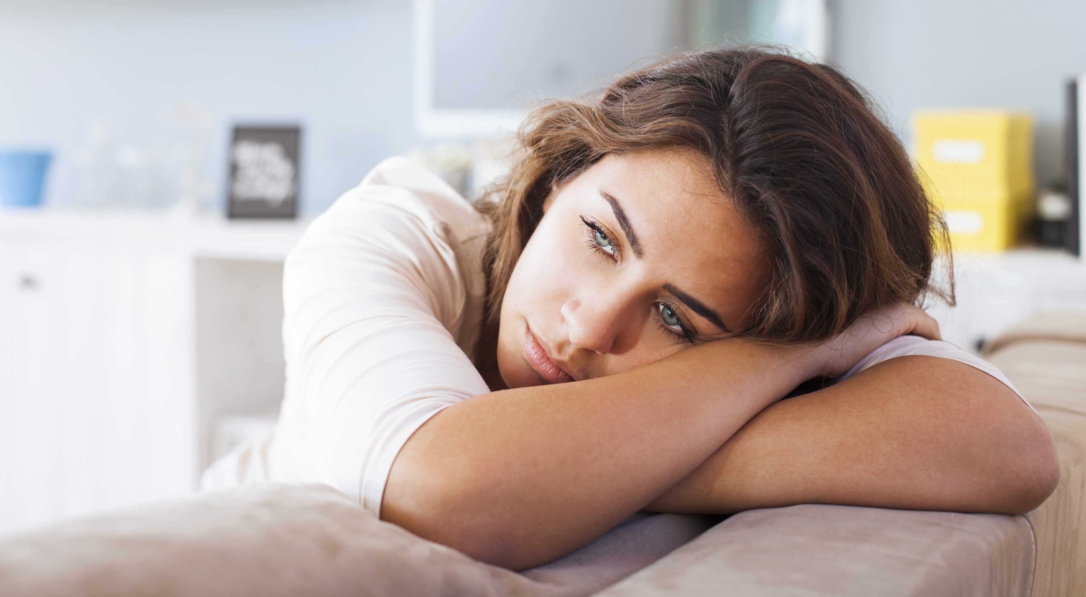 Почему постоянно хочется спать женщине - причины лечение