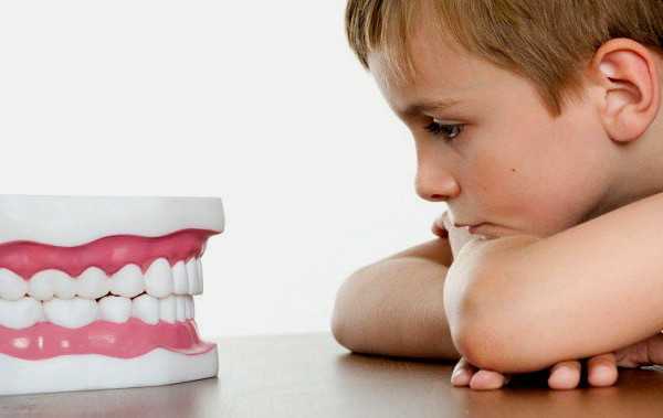 Почему ребенок скрипит зубами во сне: основные причины и способы лечения бруксизма у детей