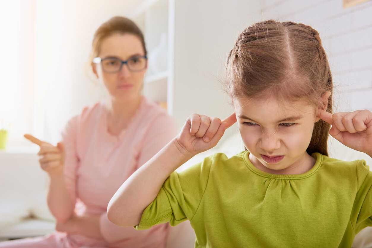 Ребенок никого не слушает? воспитываем родителей неуправляемых детей