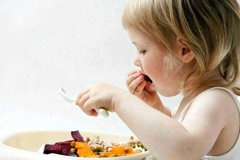 Ребенку 1 год, ничего не ест, что делать