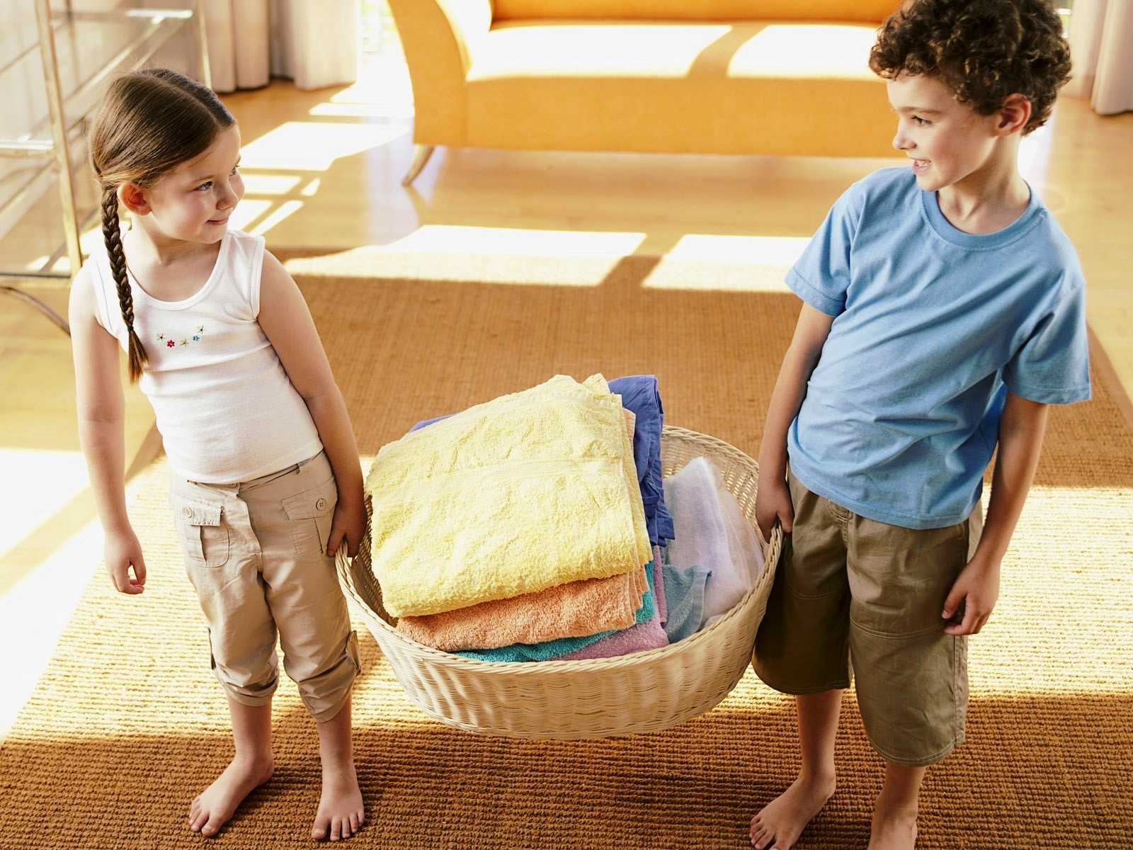 Ребёнок и домашние обязанности: распределение бытовых дел