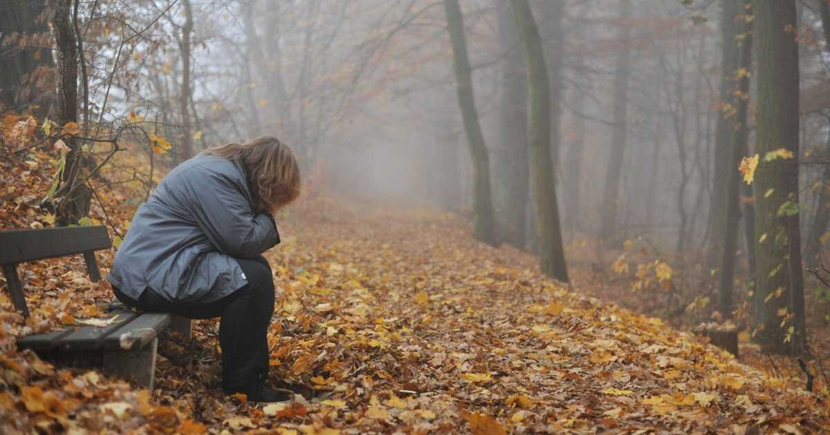 Осенняя депрессия и зимняя хандра: 9 способов борьбы