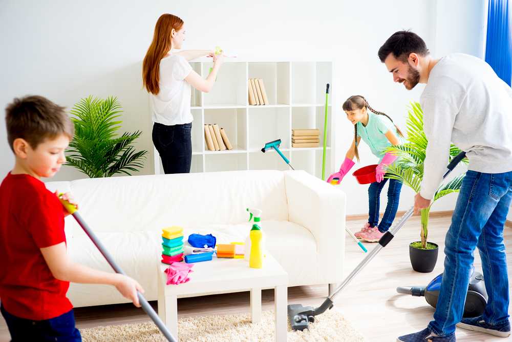 Почему детям нужны домашние обязанности: 4 причины