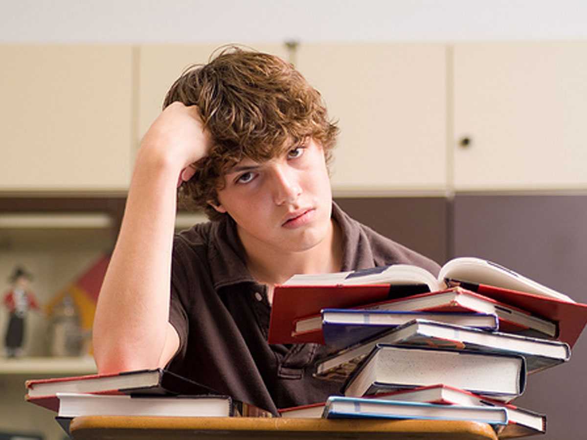 «в среднюю школу ходят тусить»: что делать, если подросток не хочет учиться