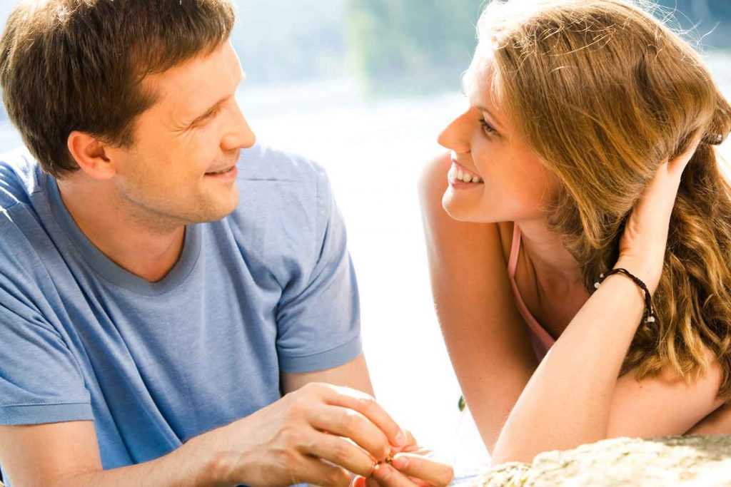 Как отличить любовь от привязанности: советы психолога, тест