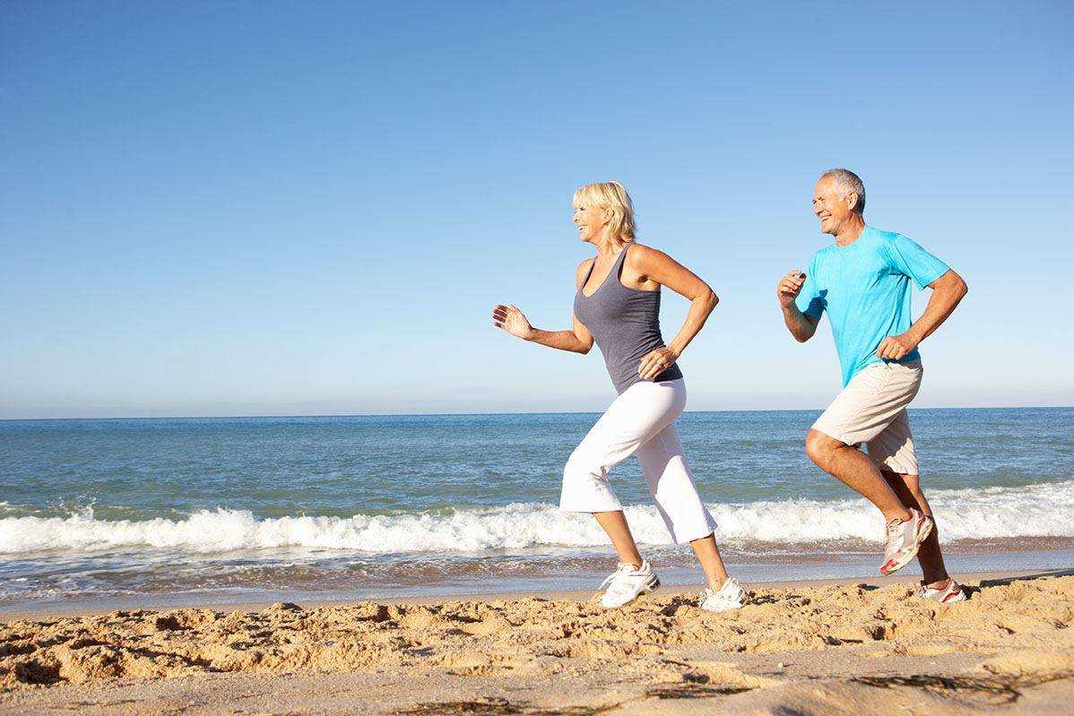Активный образ жизни. Здоровый человек. Физическая активность и здоровье. Здоровье и долголетие человека.